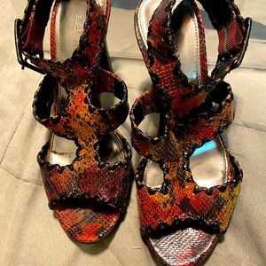 Alfani heels snake print 6.5